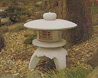 Antique Yukimi Lantern